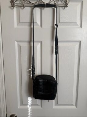 Case Logic Leather Camera Bag  7x7